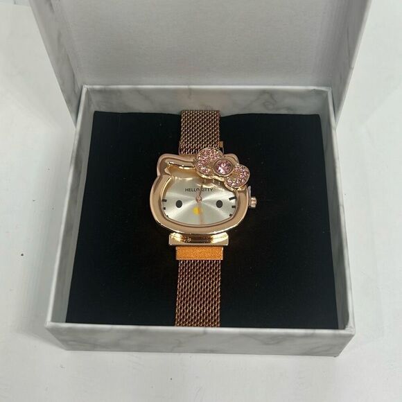 Hello Kitty Rose Gold Magnetic Mesh Strap Brand New Watch - Picture 1 of 2
